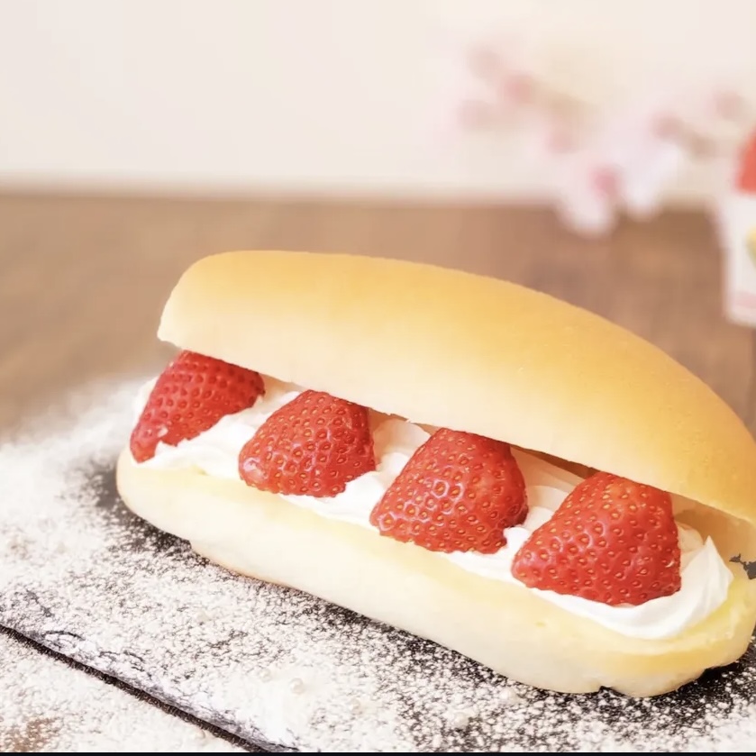 季節のコッペ